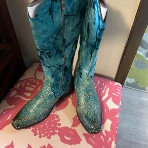 L'ATISTE Blue Floral Heeled Boots